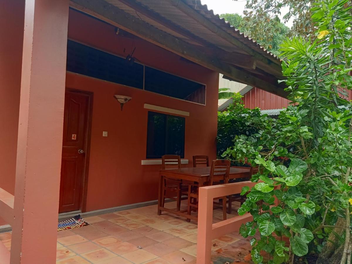 Hotel Pina House à Kep Extérieur photo