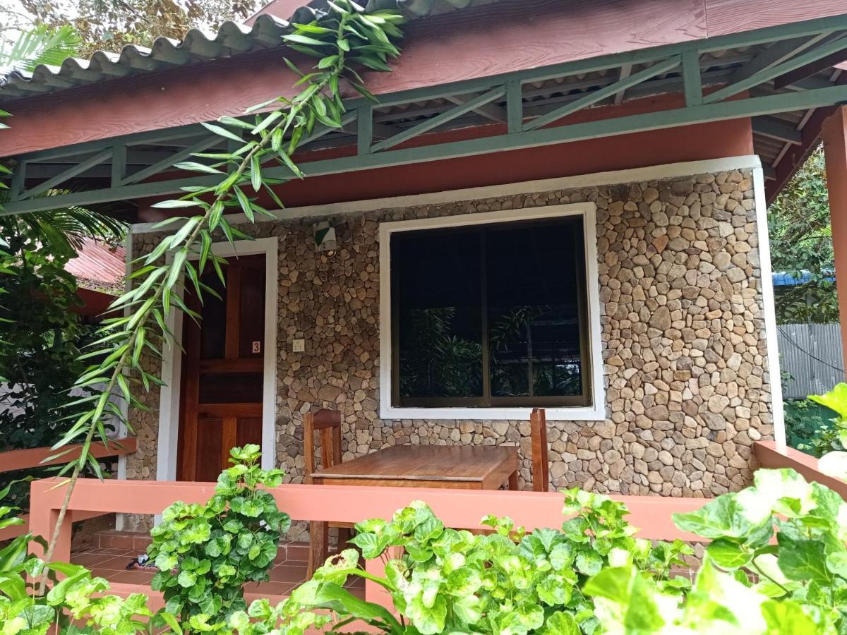 Hotel Pina House à Kep Extérieur photo